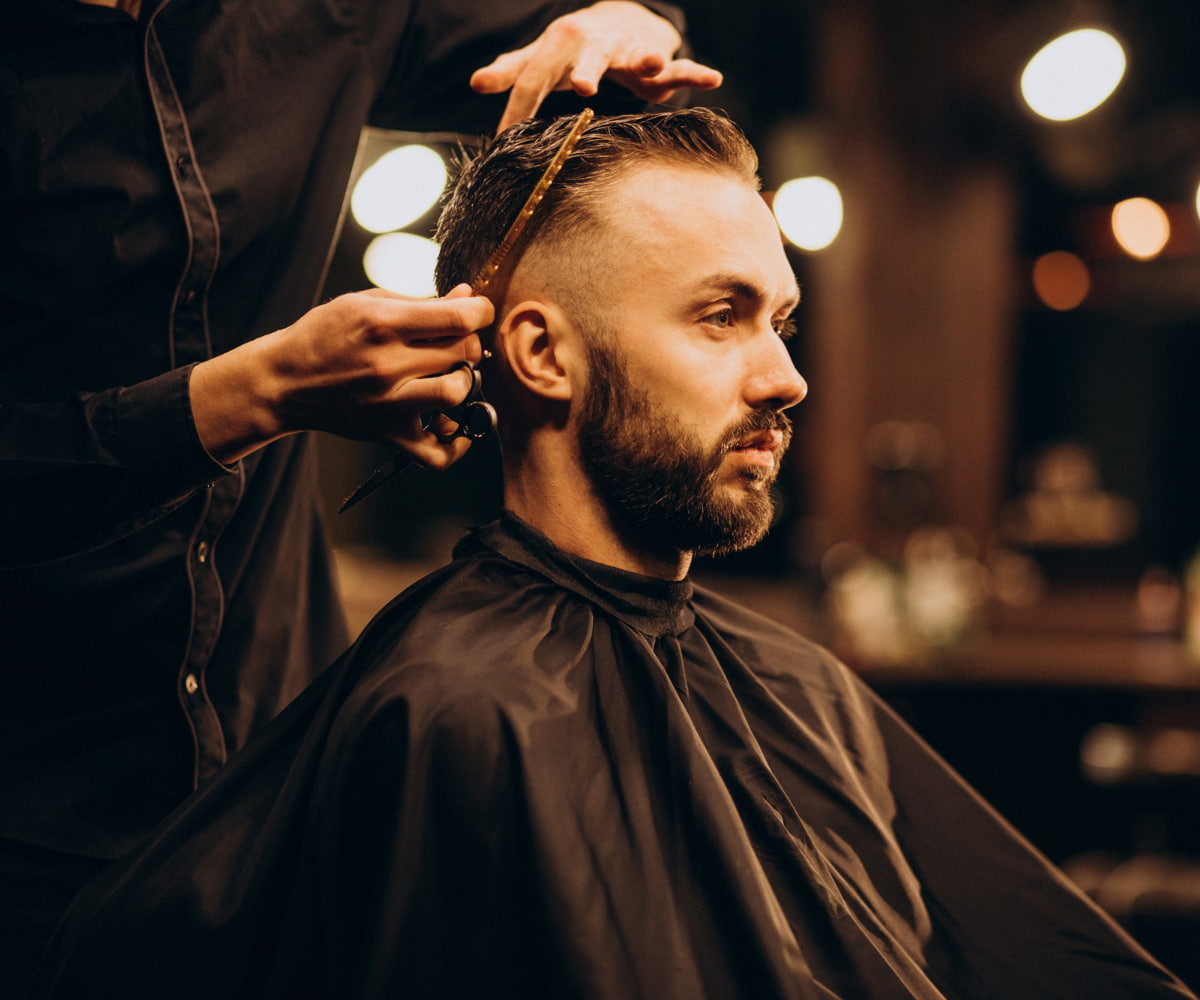 Barbershop Surabaya Paling Ramai, Wajib Coba Sebelum Ngantre Lama