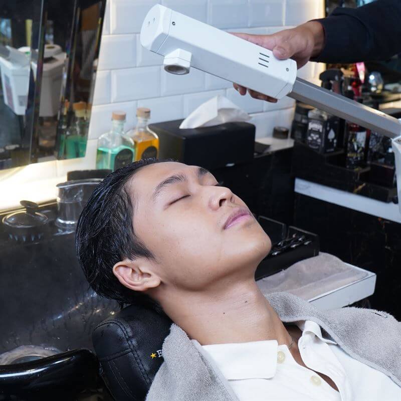 Barbershop Terdekat di Bandung: yuk Treatment Hair Massage, Cek Manfaatnya!