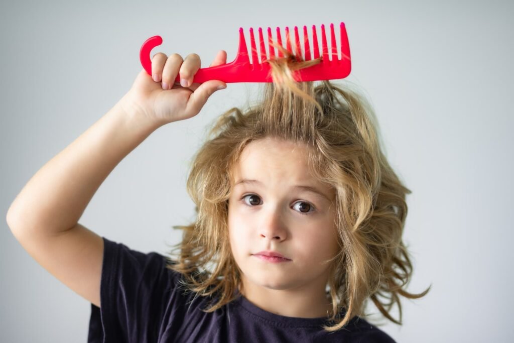 Barbershop Anak di Jakarta Barat: Cek Cara Atasi Rambut Kering Pada Si Kecil!